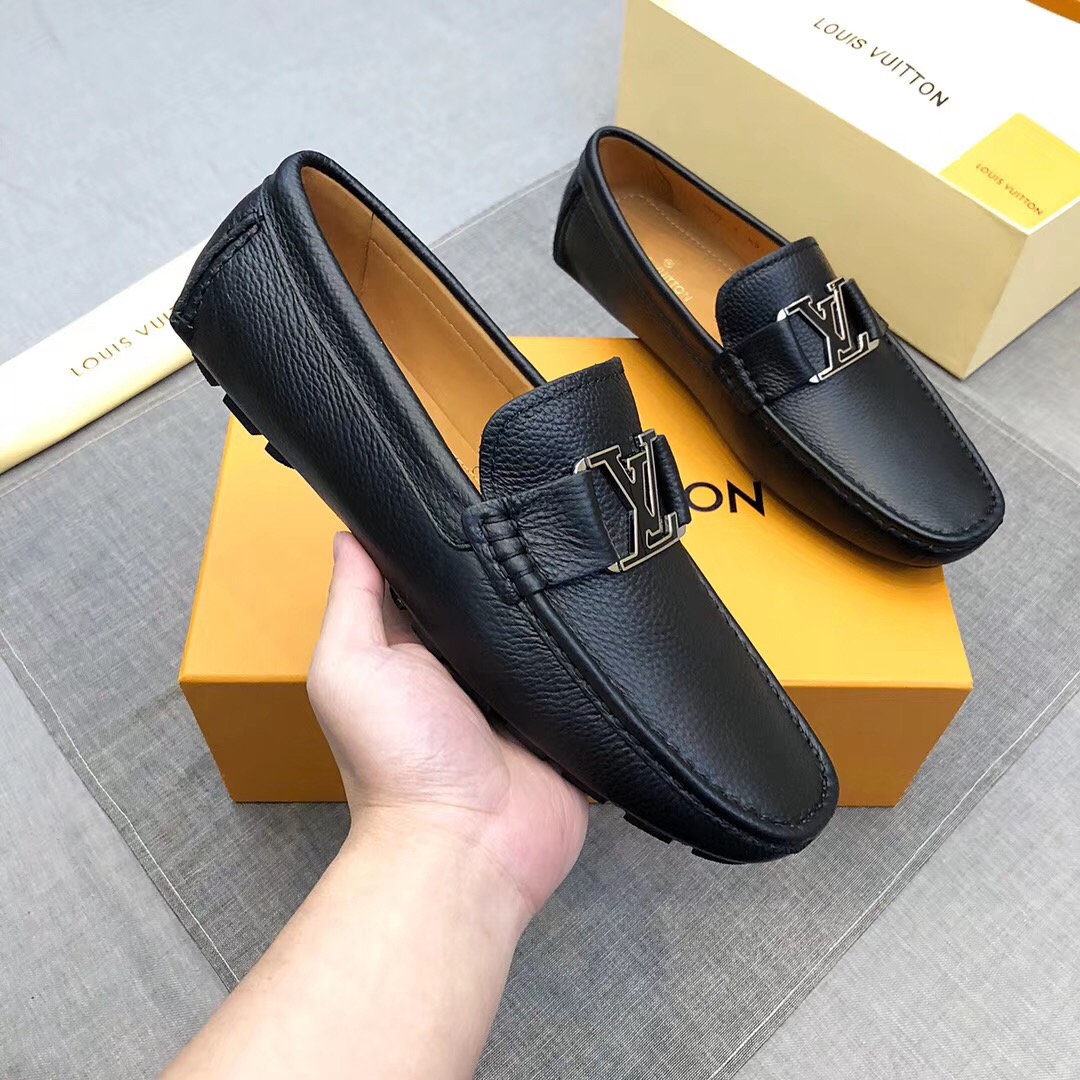 Giày lười nam Louis Vuitton siêu cấp da nhăn màu đen GLLV12