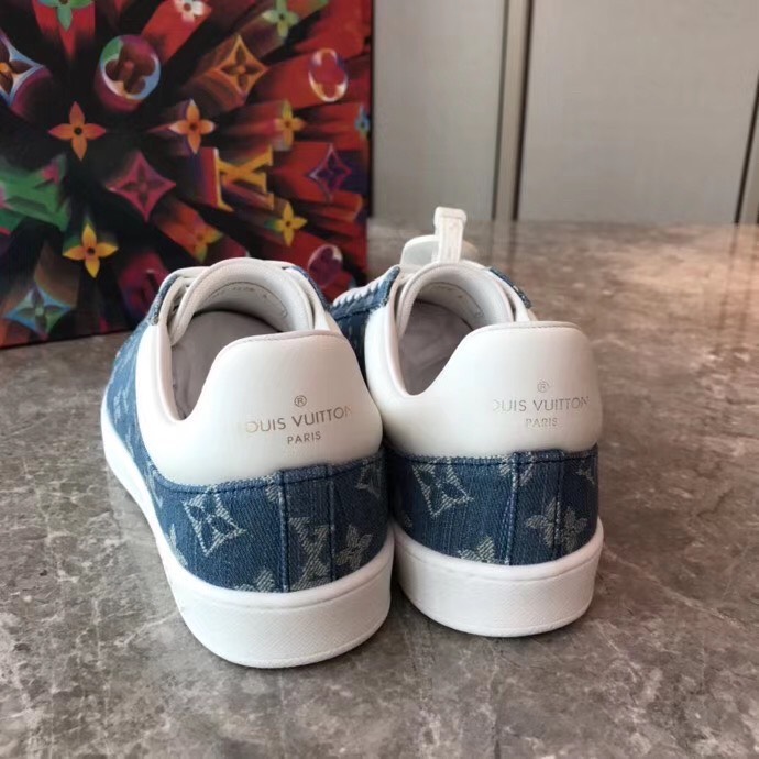Giày louis Vuitton siêu cấp nam màu xanh họa tiết hoa trắng GNLV09