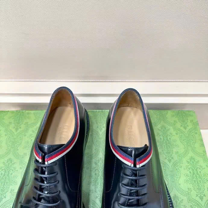 Giày nam Gucci đế cao da bóng viền trắng đỏ GNGC12