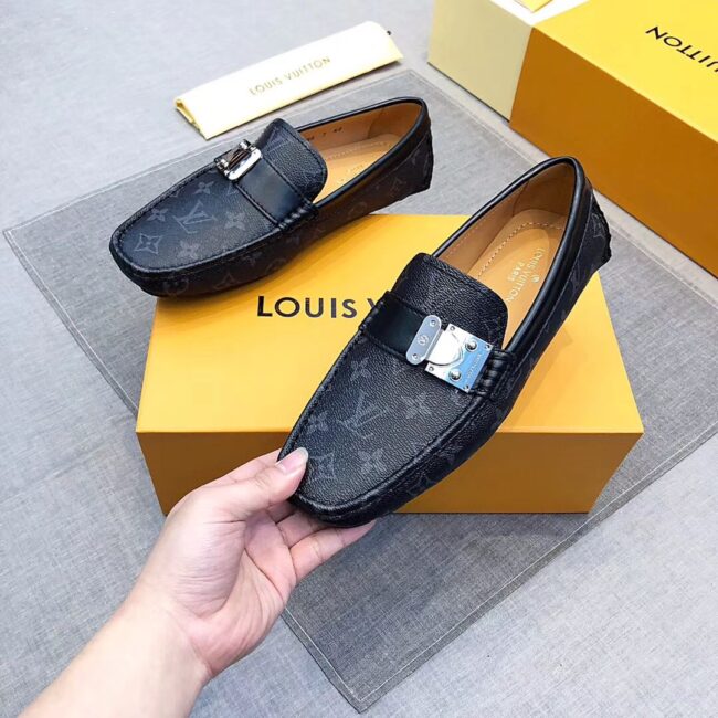 Giày lười nam Louis Vuitton siêu cấp họa tiết khóa màu xám GLLV24