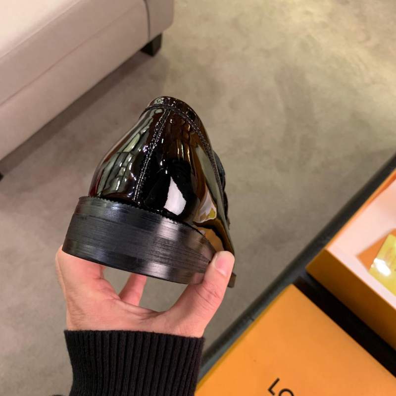 Giày lười Louis Vuitton đế cao họa tiết da bóng đế cao GLLV21