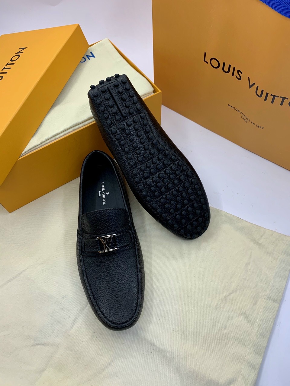 Giày lười Louis Vuitton siêu cấp họa tiết da nhăn mũi nhọn GLLV16