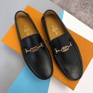 Giày lười nam Louis Vuitton siêu cấp màu vàng khoá nhỏ da trơn GLLV11