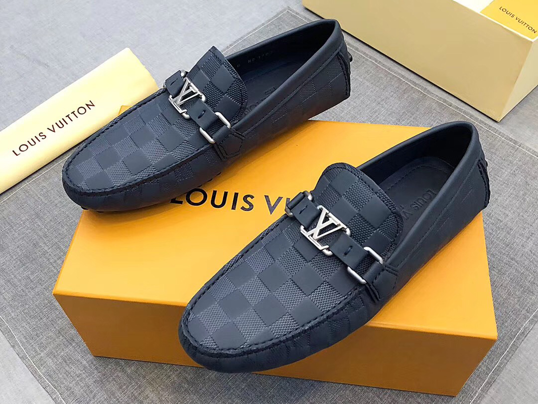 Top 5 mẫu giày lười Louis Vuitton hot nhất năm 2021 bạn không thể bỏ qua