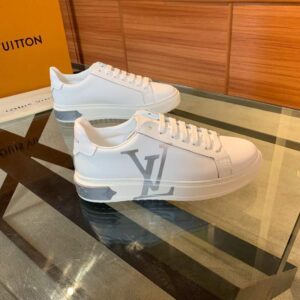 Giày nam Louis Vuitton siêu cấp hoạ tiết logo bạc màu trắng GNLV02