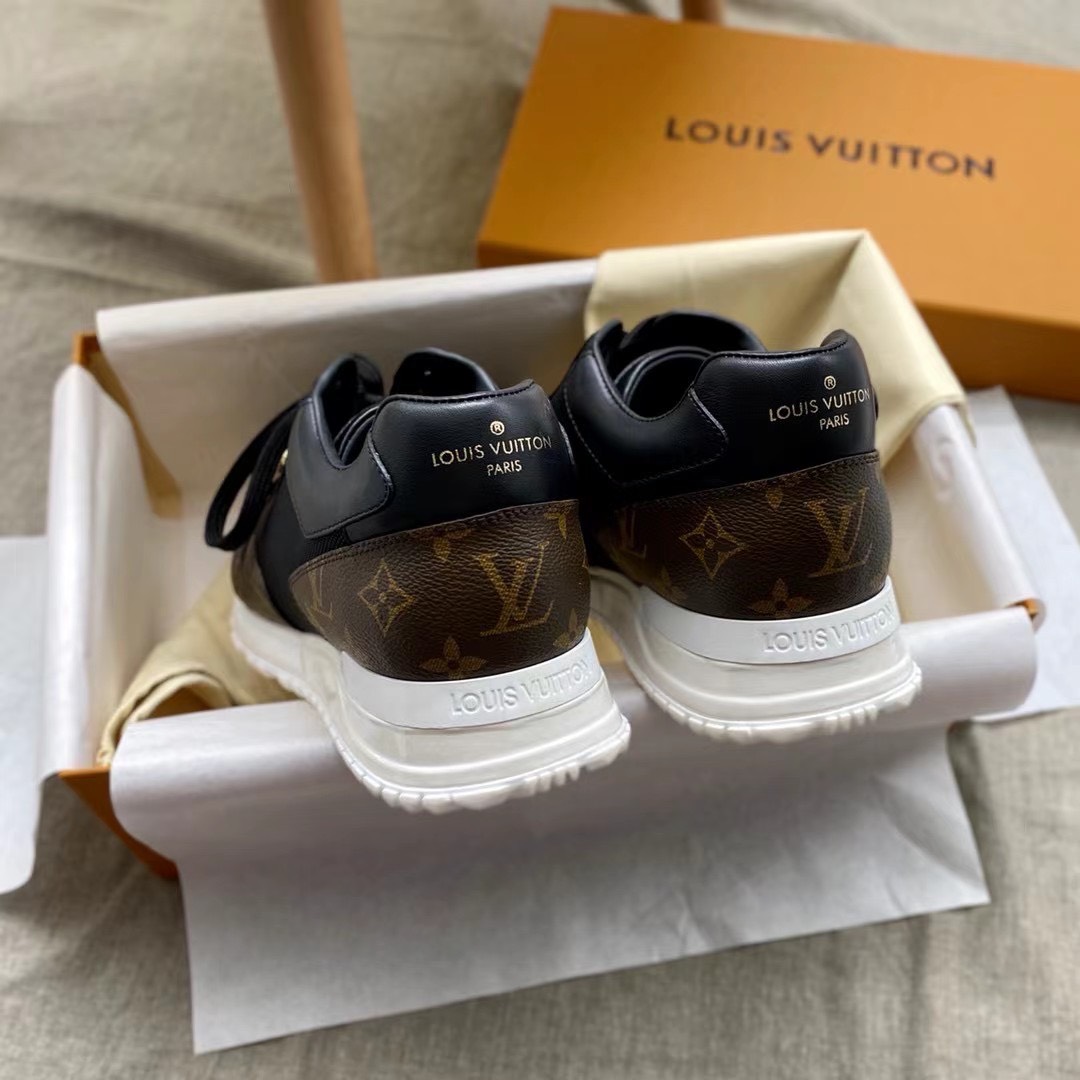 Giày nam Louis Vuitton like au hoa nâu đen GNLV11