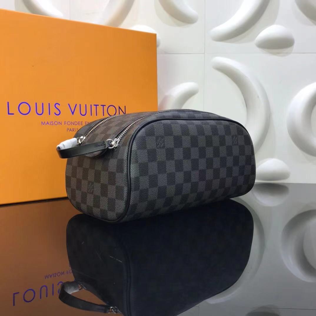 Ví nam Louis Vuitton cầm tay họa tiết caro đen VNLV12 siêu cấp like auth  99  HOANG NGUYEN STORE