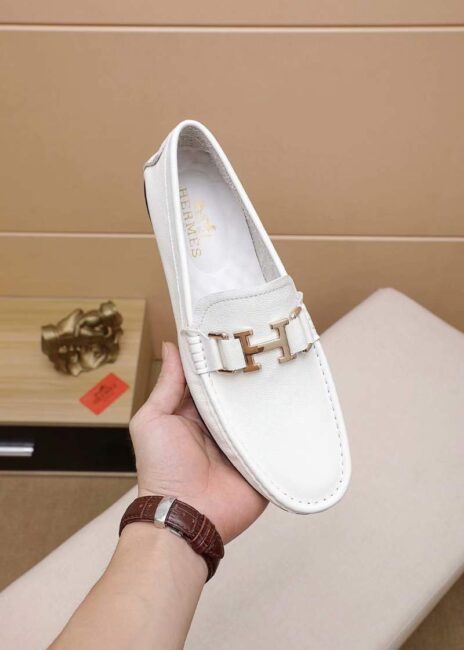 Giày lười Hermes siêu cấp họa tiết logo màu trắng GLLV16