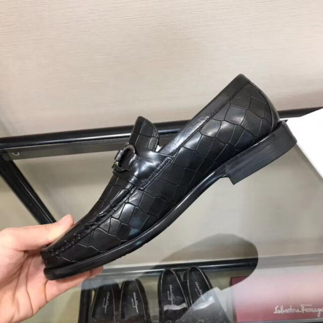 Giày lười Salvatore Ferragamo siêu cấp họa tiết da rạn màu nâu GNSF05