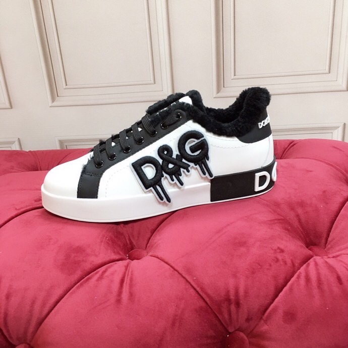 Giày nam  Dolce Gabbana siêu cấp họa tiết Logo chữ màu trắng GND05