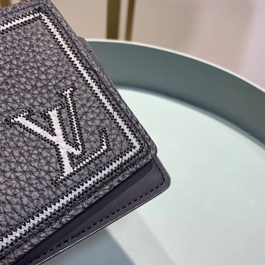 Ví nam Louis Vuitton like auth bỏ túi họa tiết thêu logo màu trắng VNLV39
