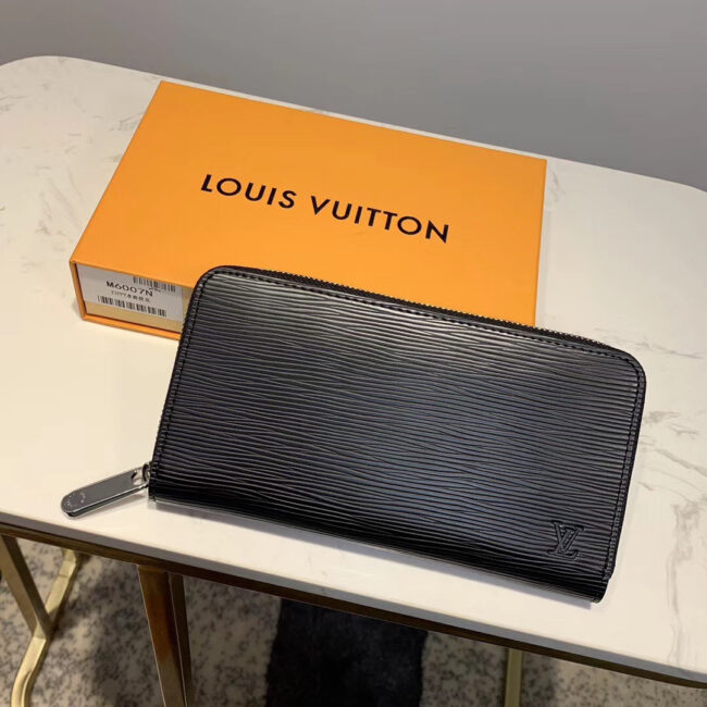Ví nam Louis Vuitton like au cầm tay họa tiết da epi VNLV15