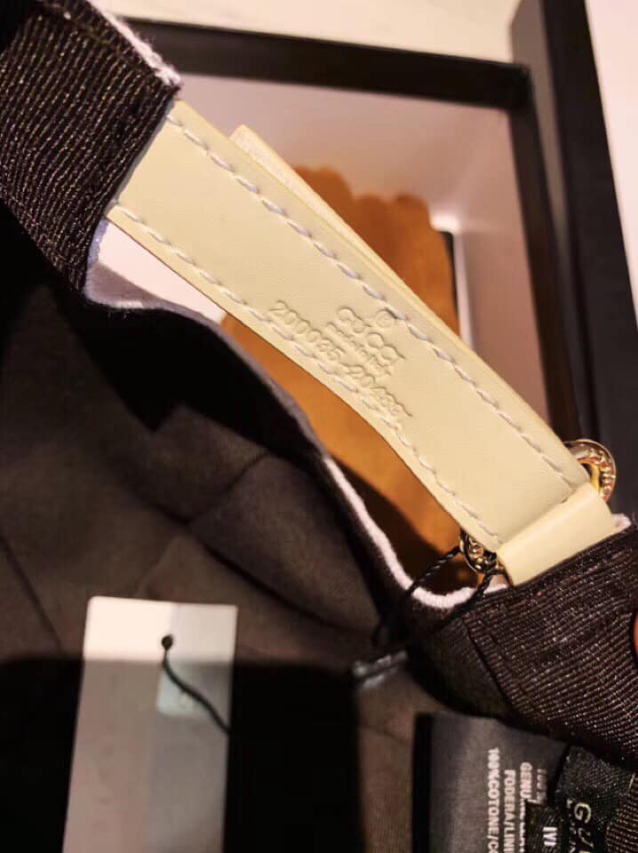Mũ Gucci nam siêu cấp họa tiết logo NY màu trắng MNGC03
