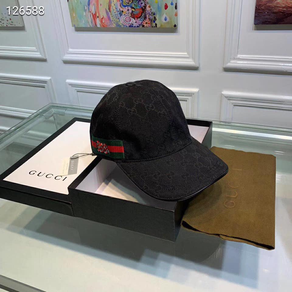 Mũ Gucci nam siêu cấp họa tiết rắn màu đen MNGC01