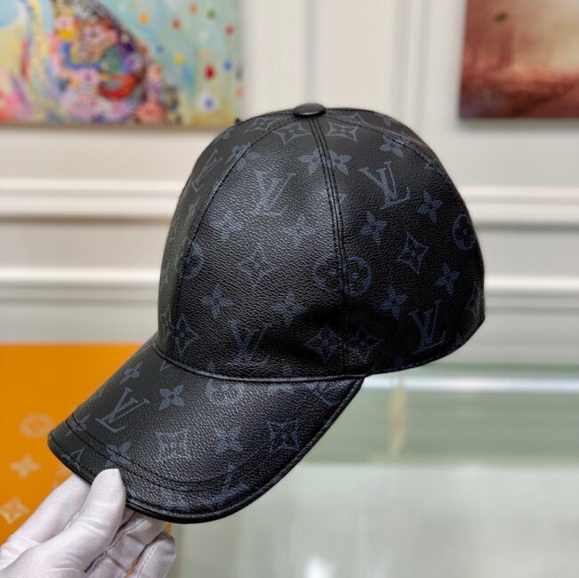 Mũ nam Louis Vuitton siêu cấp họa tiết monogram MNLV09
