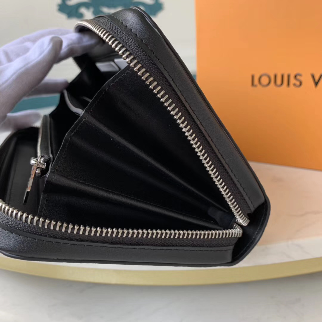 Ví nam Louis Vuitton like au cầm tay có quai hoạ tiết caro dập nổi VNLV60