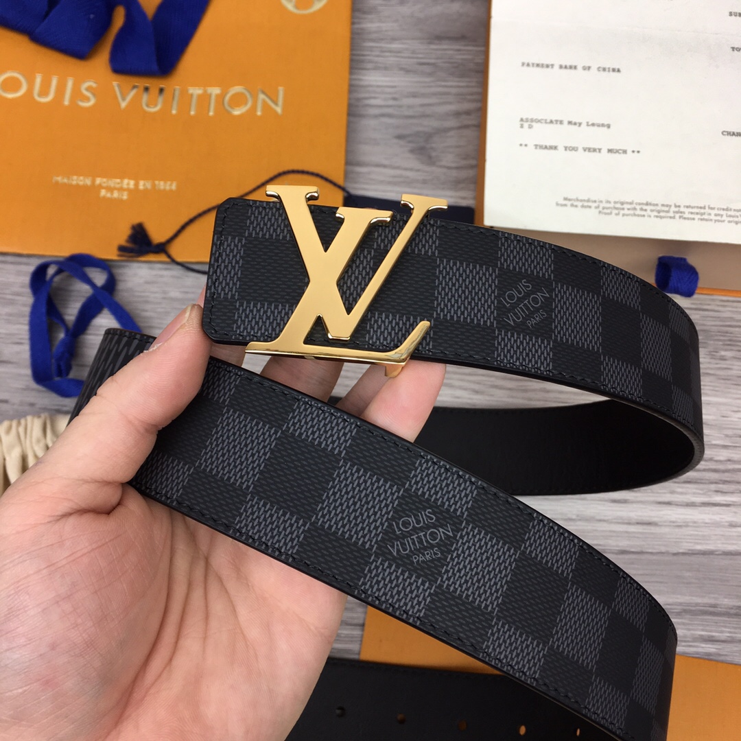 Thắt lưng Louis Vuitton hoạ tiết caro mới khoá logo TLLV21 siêu cấp like  auth 99% - HOANG NGUYEN STORE™