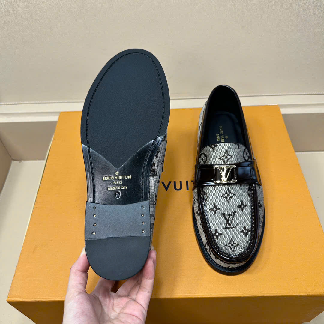 GIAY LUOI LOUIS VUITTON LIKE AU ĐE CAO HOA XAM HOA TIET LOGO TRANG GLLV51 (5)