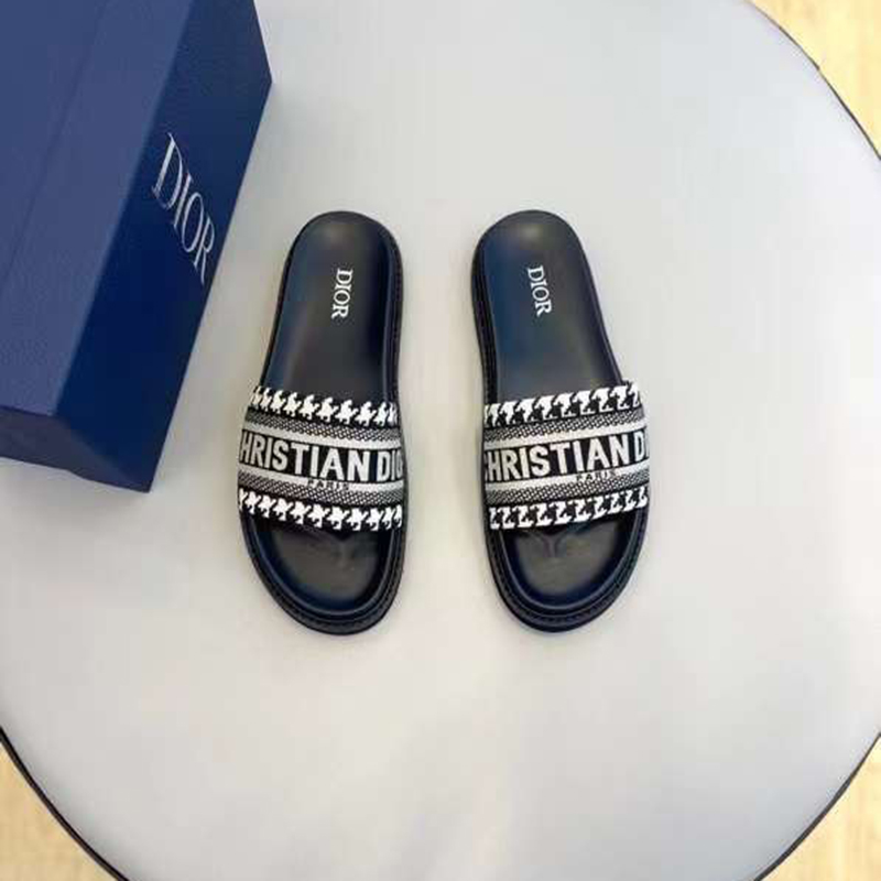 Giày Dior Solar SlipOn Bản thiết kế mỹ miều từ 150000 đường khâu giá  bán hơn 20 triệu VNĐ  Mens Folio Vietnam