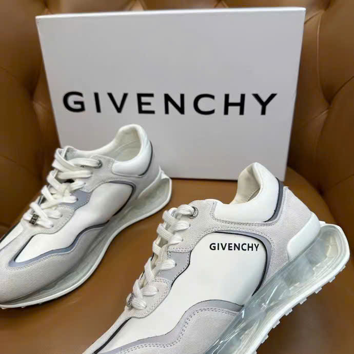 Giày nam Givenchy trắng da lộn đế trong GNVC05