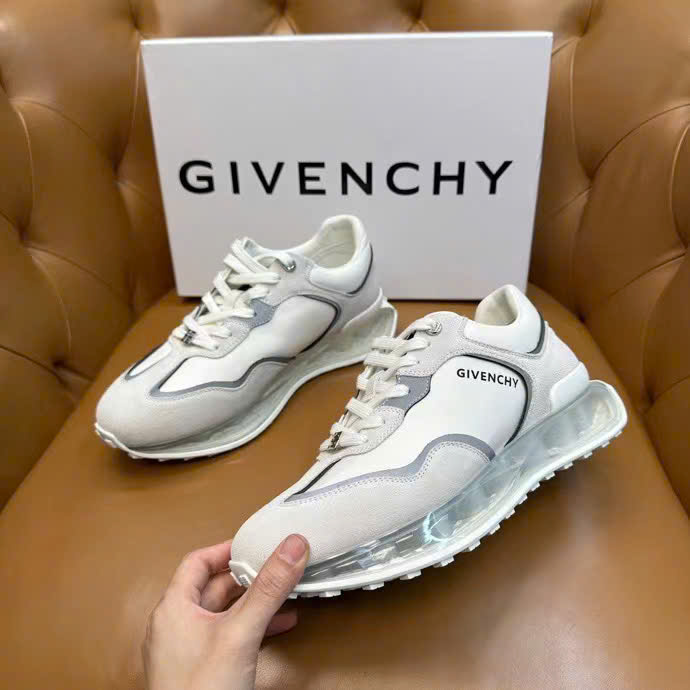 Giày nam Givenchy trắng da lộn đế trong GNVC05