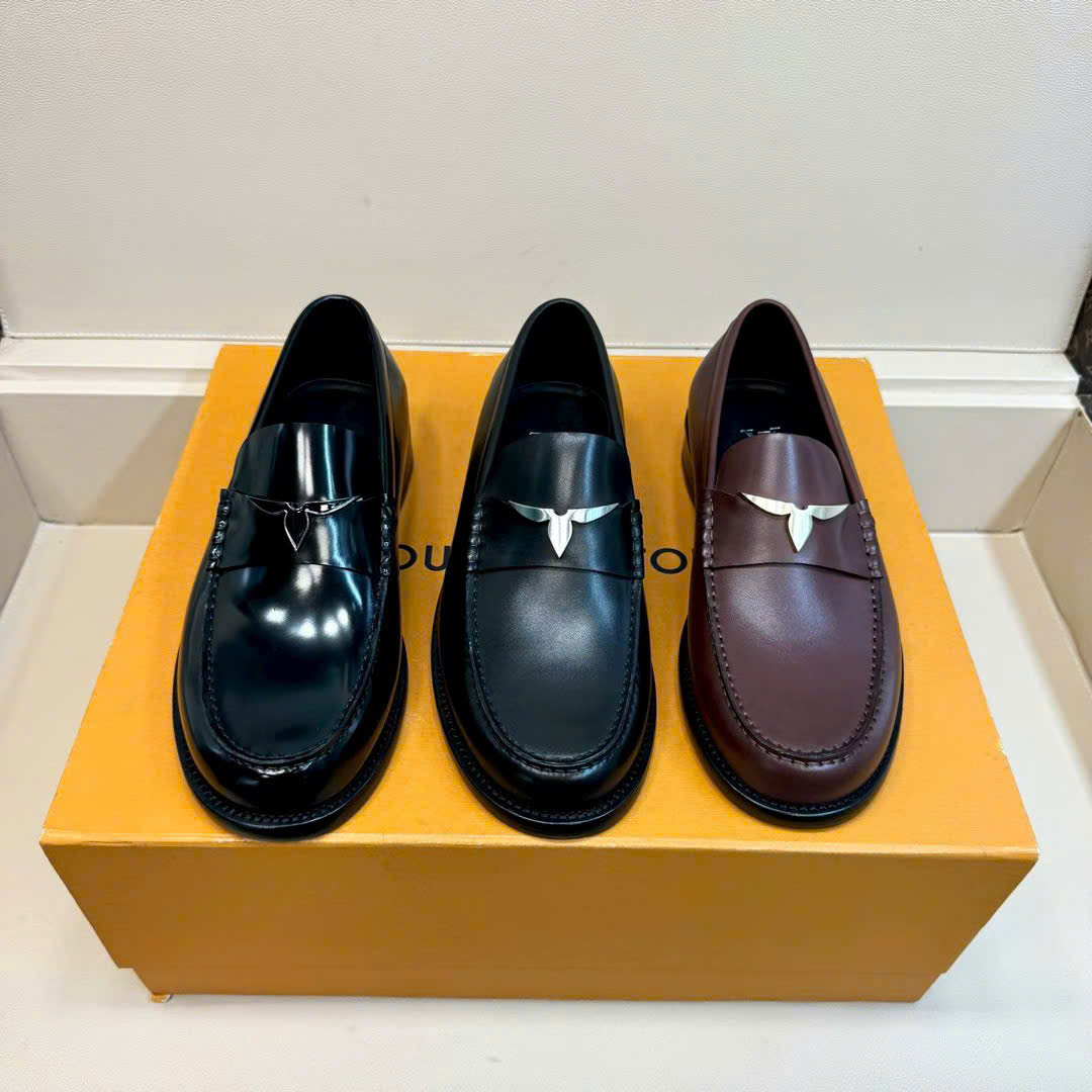 GIAY LUOI LOUIS VUITTON ĐE CAO DA BONG ĐEN HOA TIET HOA KHUYET ĐEN GLLV127